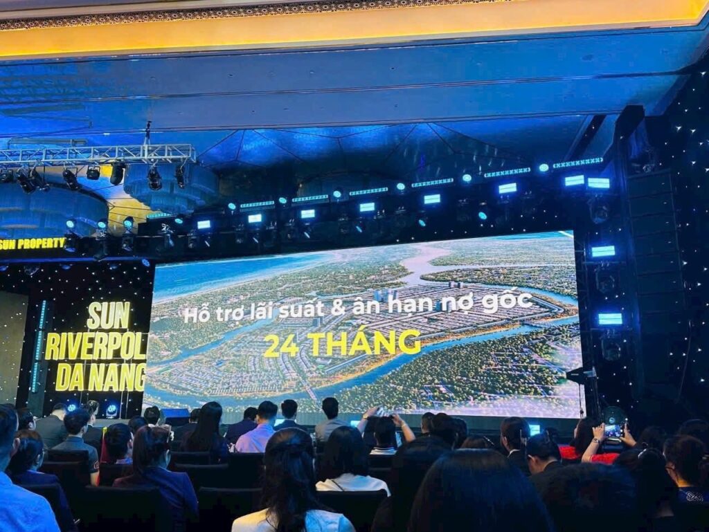 Townhouse Nguyễn Phước Lan, Villa mặt sông